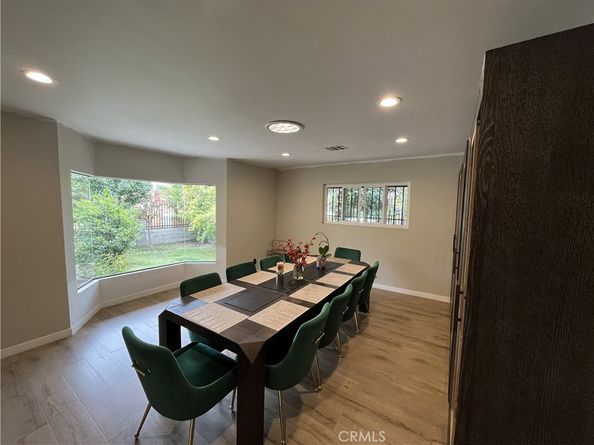 7705 Ben Avenue, North Hollywood CA 91605