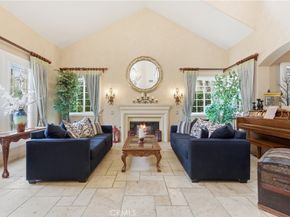 10925 Willowbrae, Chatsworth CA 91311