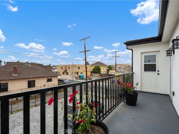 759 E 25th, Los Angeles CA 90011