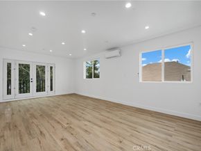 759 E 25th, Los Angeles CA 90011