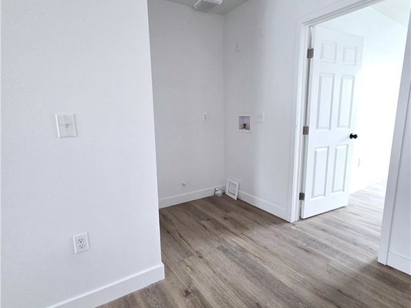 759 E 25th, Los Angeles CA 90011