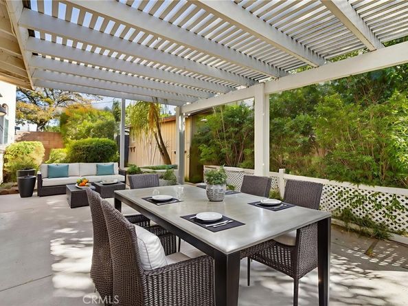 10401 Willowbrae, Chatsworth CA 91311