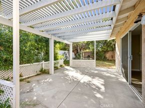 10401 Willowbrae, Chatsworth CA 91311