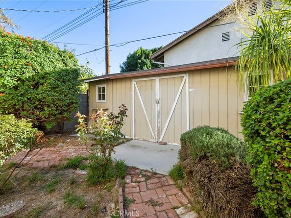 10401 Willowbrae, Chatsworth CA 91311