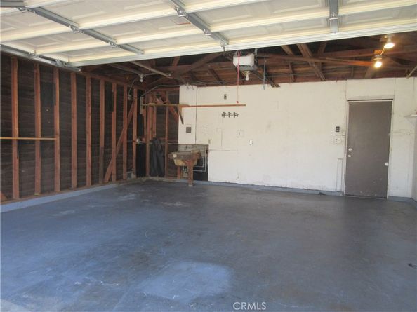 11406 Woodley, Granada Hills CA 91344