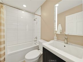 16700 Yukon Avenue 202, Torrance CA 90504