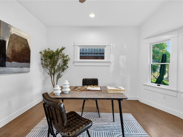 3305 Montclair, Los Angeles CA 90018