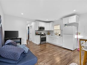 3305 Montclair, Los Angeles CA 90018