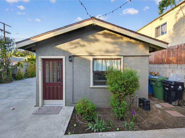 3305 Montclair, Los Angeles CA 90018