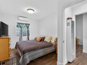 3305 Montclair, Los Angeles CA 90018