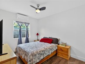 3305 Montclair, Los Angeles CA 90018