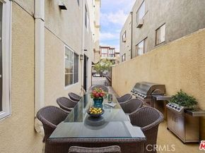 1861 Veteran Avenue 101, Westwood Century City CA 90025