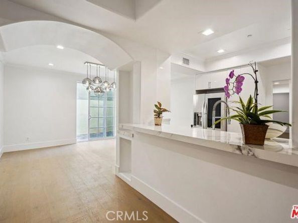 1861 Veteran Avenue 101, Westwood Century City CA 90025