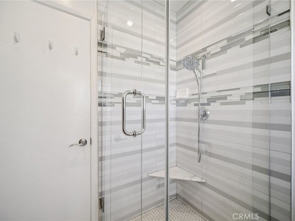 17158 Citronia Street, Northridge CA 91325