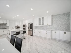 17158 Citronia Street, Northridge CA 91325