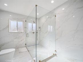 17158 Citronia Street, Northridge CA 91325