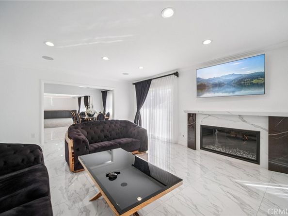 17158 Citronia Street, Northridge CA 91325