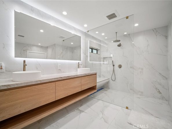 17158 Citronia Street, Northridge CA 91325