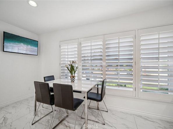 17158 Citronia Street, Northridge CA 91325