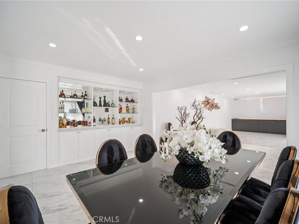 17158 Citronia Street, Northridge CA 91325