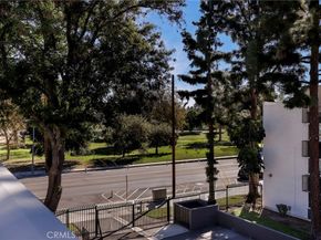 6545 Reseda 19, Reseda CA 91335
