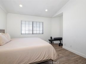 6545 Reseda 19, Reseda CA 91335