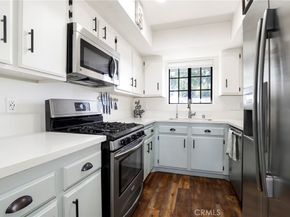 6545 Reseda 19, Reseda CA 91335