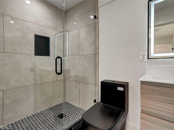 13791 13793 Gavina Avenue, Sylmar CA 91342