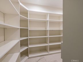 1516 N Beverly Glen Boulevard, Los Angeles CA 90077