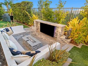 20732 W Beech Circle, Porter Ranch CA 91326