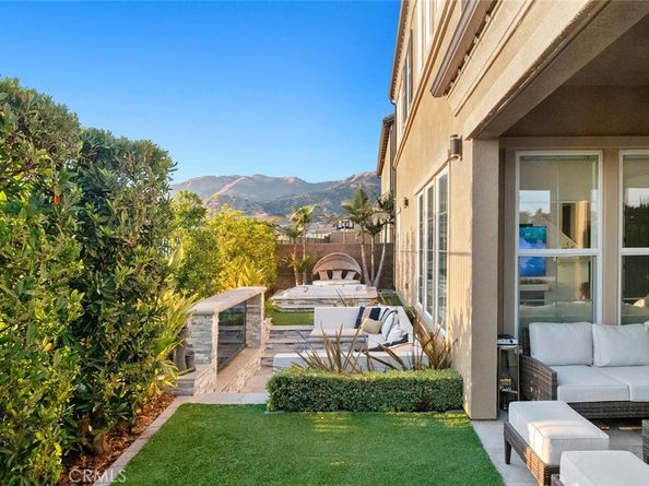 20732 W Beech Circle, Porter Ranch CA 91326