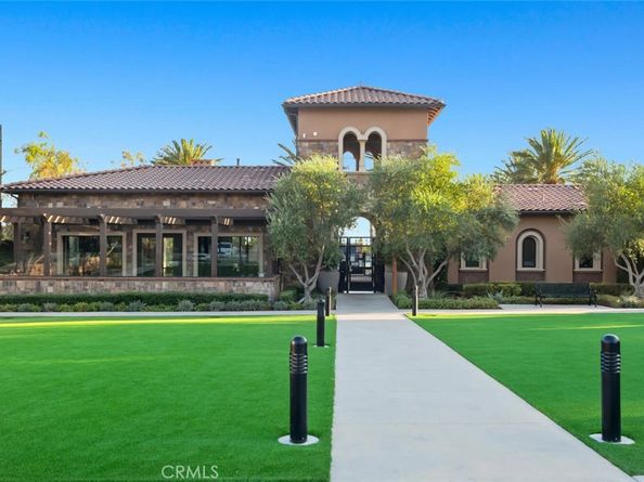 20732 W Beech Circle, Porter Ranch CA 91326