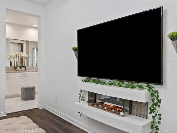 20732 W Beech Circle, Porter Ranch CA 91326