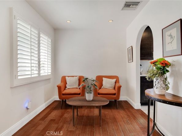 8921 Geyser Avenue, Northridge CA 91324
