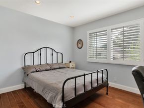 8921 Geyser Avenue, Northridge CA 91324