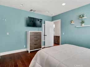 8921 Geyser Avenue, Northridge CA 91324