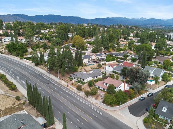 11410 Reseda Boulevard, Porter Ranch CA 91326