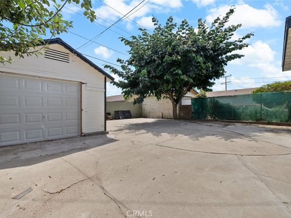 3932 W 64th Street, Inglewood CA 90302