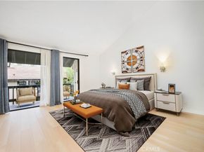 5711 Owensmouth Avenue 117, Woodland Hills CA 91367