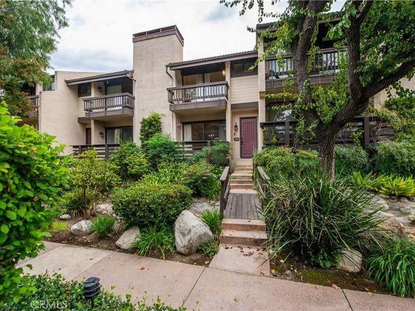 5711 Owensmouth Avenue 117, Woodland Hills CA 91367