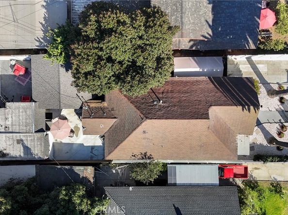 919 919 1/2 W 49th, Los Angeles CA 90037