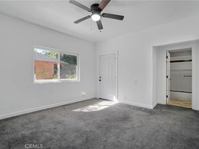 919 919 1/2 W 49th, Los Angeles CA 90037