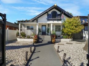 919 919 1/2 W 49th, Los Angeles CA 90037