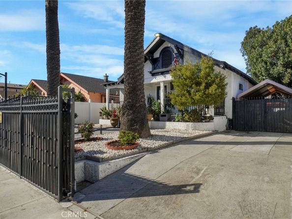 919 919 1/2 W 49th, Los Angeles CA 90037