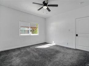 919 919 1/2 W 49th, Los Angeles CA 90037