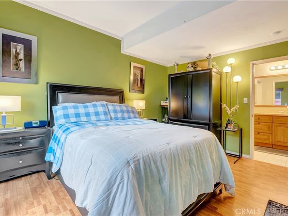 1523 E Windsor 208A, Glendale CA 91205