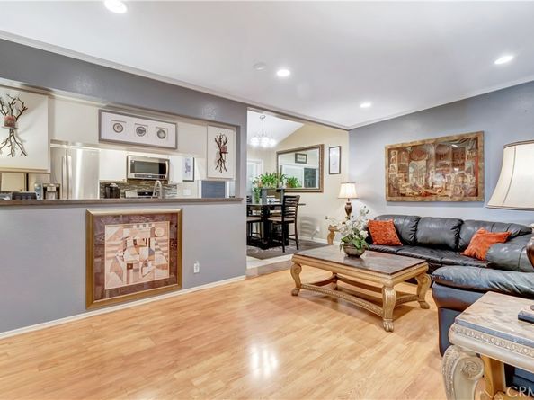 1523 E Windsor 208A, Glendale CA 91205