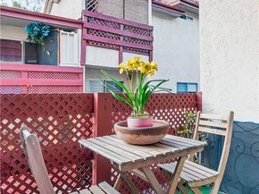 1523 E Windsor 208A, Glendale CA 91205