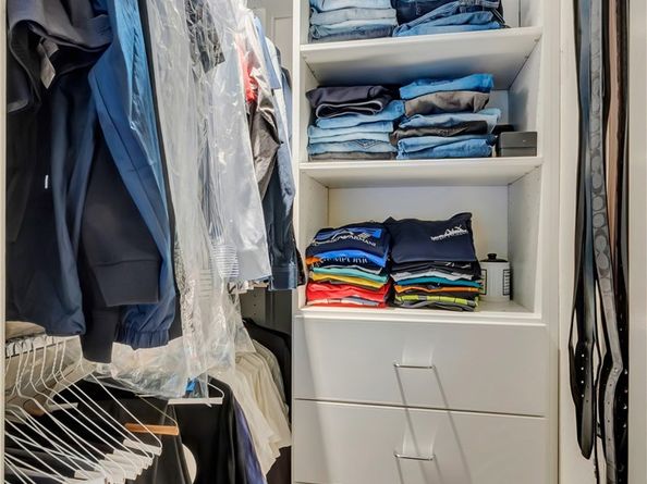 1523 E Windsor 208A, Glendale CA 91205