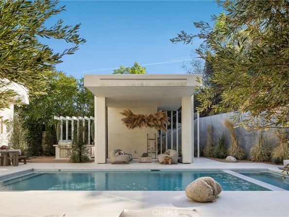 17177 Adlon Road, Encino CA 91436